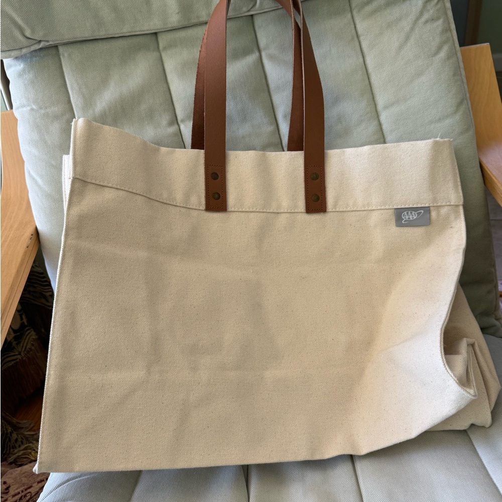 Sturdy 100 % cotton large, beige, new bag